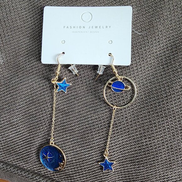 NWT Amazon Fashion Jewelry Blue/Gold Drop Dangle Earrings - Picture 5 of 10